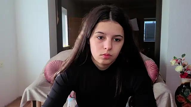 Molly Owens online show from 09.19.25