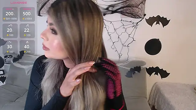 Abigail 29 online show from 10.24.25