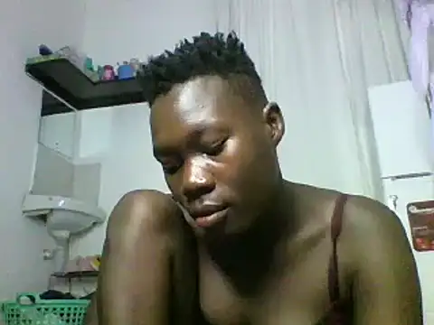 Snapshot of sexyqueen02 chatting on 01.29.25 sexyqueen02 online show from 01.29.25