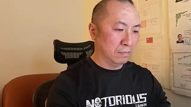 chih515 online show from 01.28.25