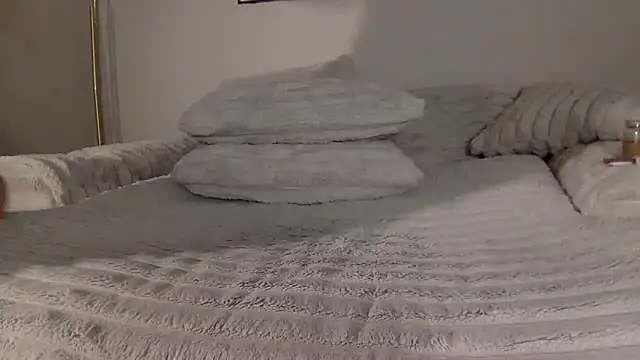 deliciousdearra69 online show from 12.22.25