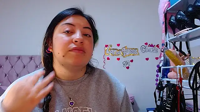 lanaqueen699 online show from 02.24.26