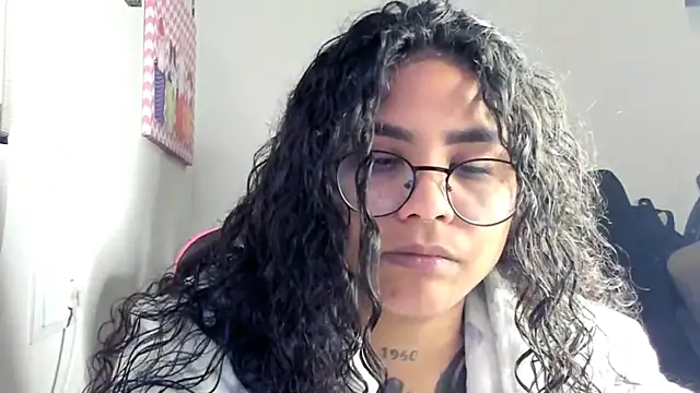 Snapshot of Ama_music chatting on 02.07.26 Ama music online show from 02.07.26