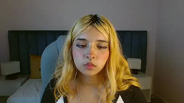 april bunnyy online show from 12.12.24