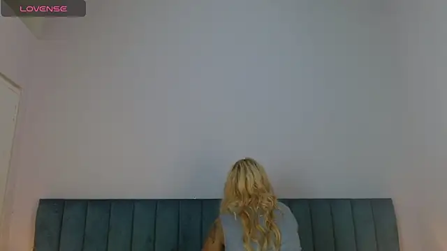 april bunnyy online show from 01.25.25