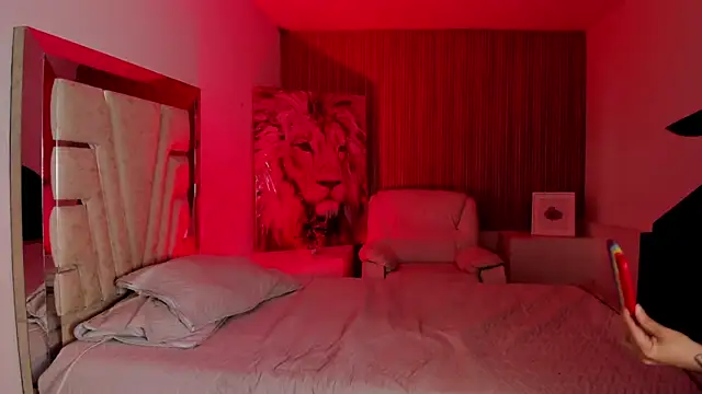 Melany Luv online show from 10.26.25