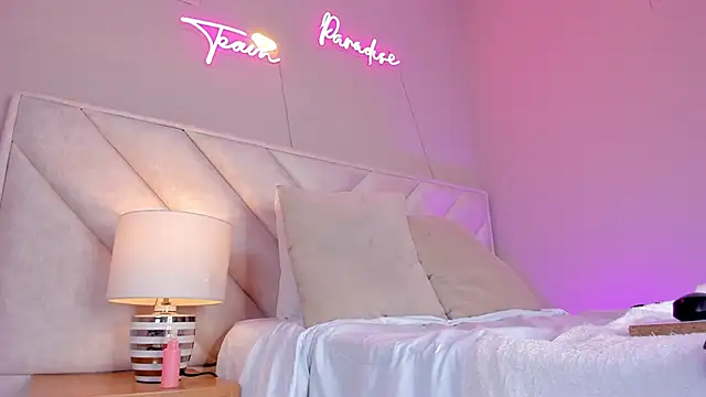  angela x online show from 02.22.25