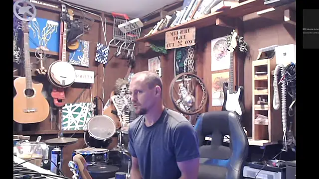 Snapshot of itsjameswebbscope chatting on 10.07.25 itsjameswebbscope online show from 10.07.25