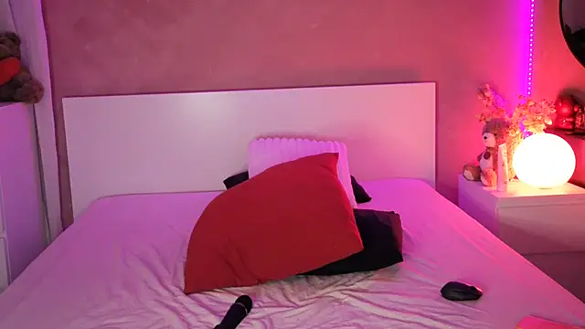 NaughtyMe online show from 07.10.26