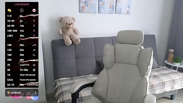 Snapshot of IsabelAllen chatting on 02.26.26 IsabelAllen online show from 02.26.26