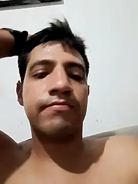 Snapshot of LiosArmando420 chatting on 09.20.25 LiosArmando420 online show from 09.20.25