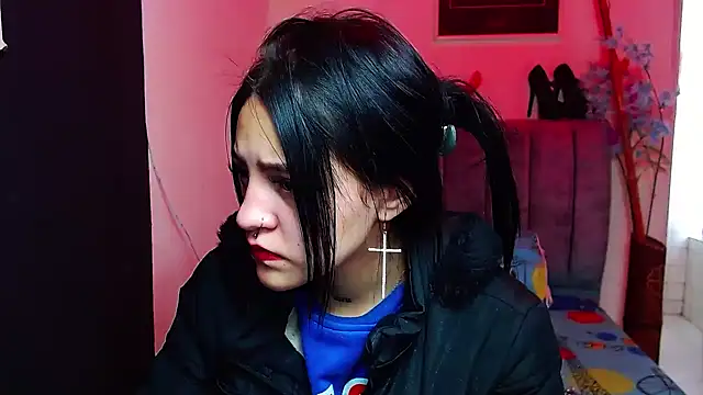 Violettasquirt online show from 10.06.25