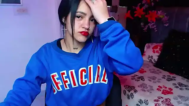 Violettasquirt online show from 12.19.25