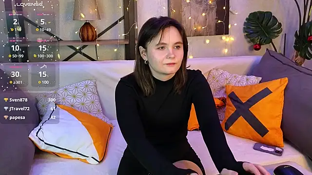 CiriRianonn online show from 12.12.24