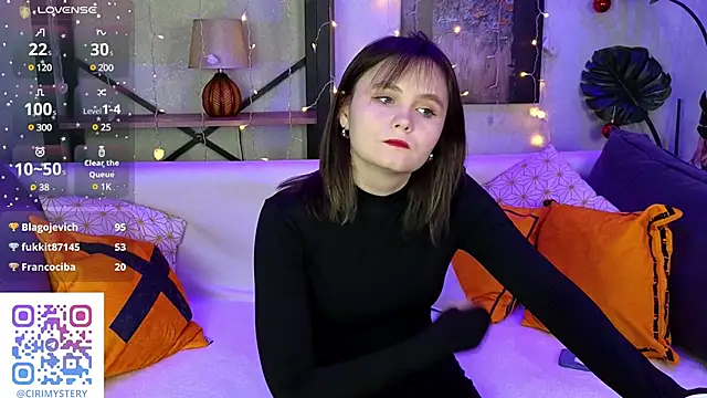 CiriRianonn online show from 12.14.24
