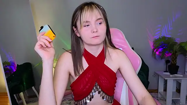 CiriRianonn online show from 10.08.25