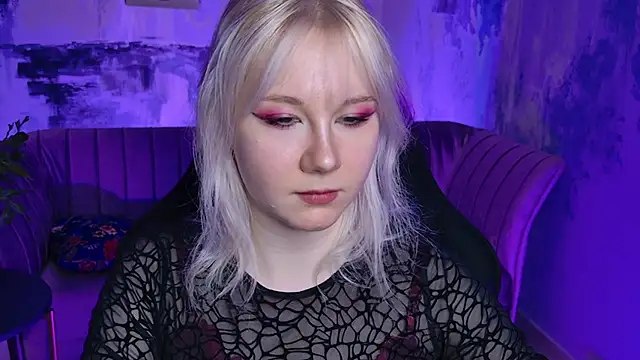 Snapshot of NancyMartinez chatting on 02.12.25 NancyMartinez online show from 02.12.25