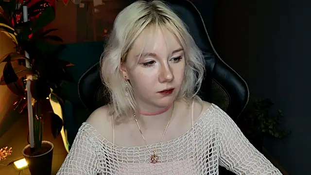 Snapshot of NancyMartinez chatting on 03.12.25 NancyMartinez online show from 03.12.25