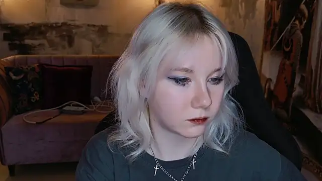 Snapshot of NancyMartinez chatting on 03.18.25 NancyMartinez online show from 03.18.25