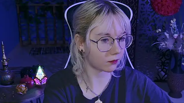 Snapshot of NancyMartinez chatting on 03.22.25 NancyMartinez online show from 03.22.25