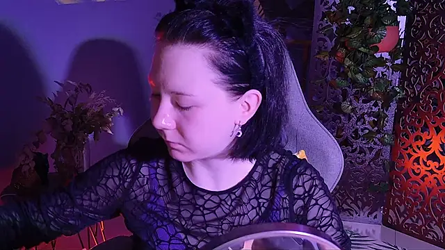 Snapshot of NancyMartinez chatting on 09.27.25 NancyMartinez online show from 09.27.25