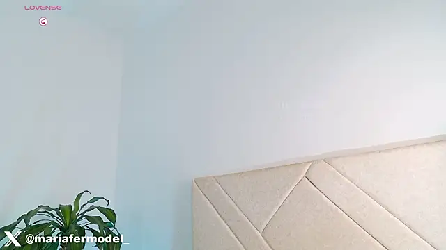 Snapshot of Mariafer05 chatting on 07.17.26 Mariafer05 online show from 07.17.26