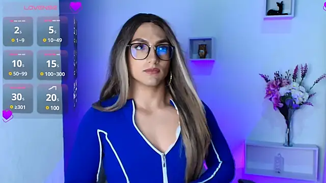 Snapshot of -Sofii_ chatting on 03.17.25 -Sofii online show from 03.17.25