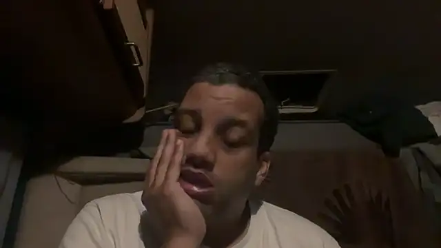 AbsolutMouuah online show from 10.10.25