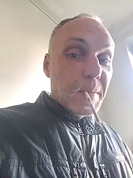 Pineapple04 online show from 10.15.25