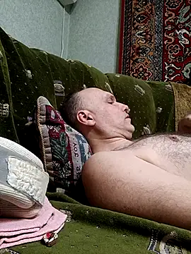 Pineapple04 online show from 03.26.26