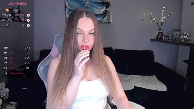 wwildfox online show from 01.14.25