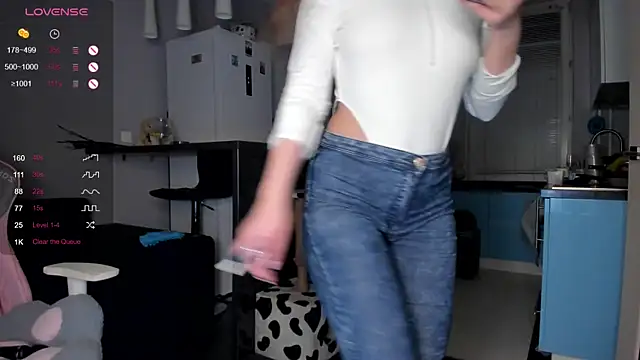 wwildfox online show from 02.27.25