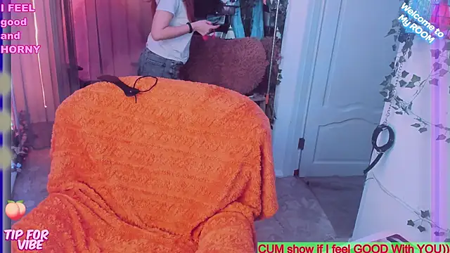 Toxic Ellies online show from 03.12.25