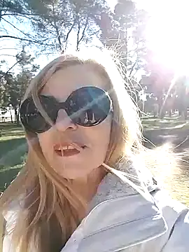 Snapshot of wiana chatting on 01.16.25 wiana online show from 01.16.25