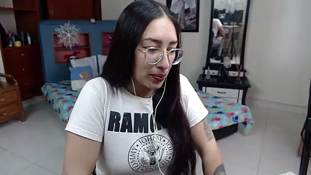 Snapshot of jeyloveebony chatting on 12.09.24 jeyloveebony online show from 12.09.24