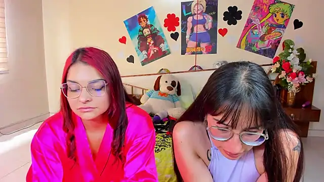 Snapshot of jeyloveebony chatting on 01.28.25 jeyloveebony online show from 01.28.25