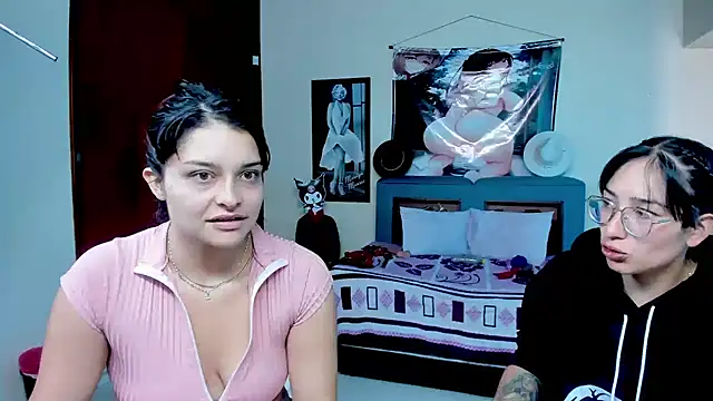 Snapshot of jeyloveebony chatting on 10.02.25 jeyloveebony online show from 10.02.25