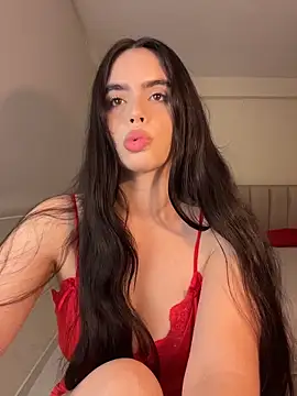 Mavi Coless online show from 03.10.26