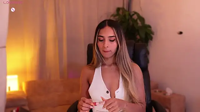 Snapshot of sammy_laszlow chatting on 10.11.25 sammy laszlow online show from 10.11.25