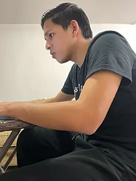 Dani202017 online show from 12.21.24