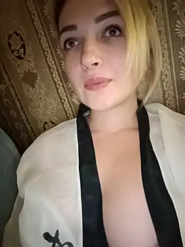 KateCrystal7 online show from 11.04.25