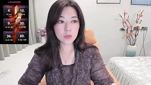 Crystal Wings online show from 09.19.25