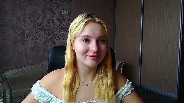 Milka kiss  online show from 02.16.26