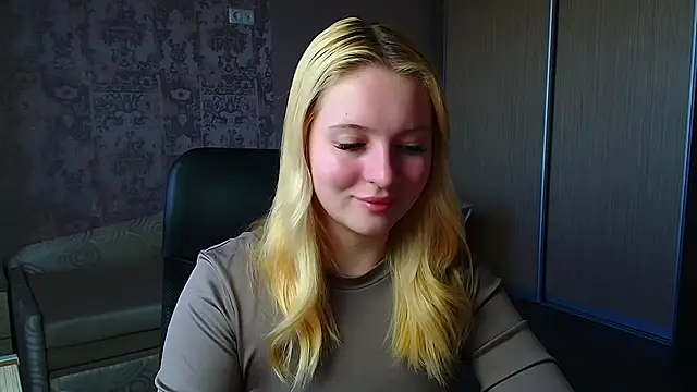 Milka kiss  online show from 04.14.26