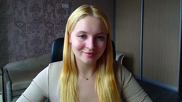 Snapshot of Milka_kiss_ chatting on 06.04.26 Milka kiss online show from 06.04.26