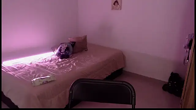 liz-beths online show from 04.12.26