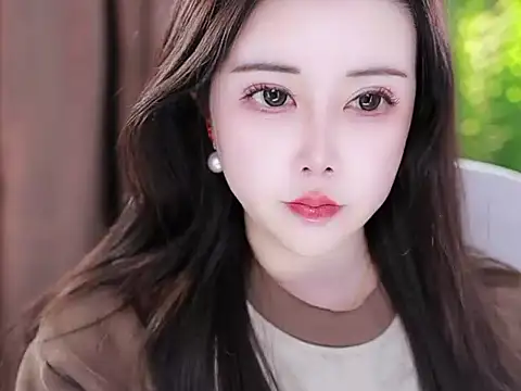 Qiaoqiao  online show from 02.09.25