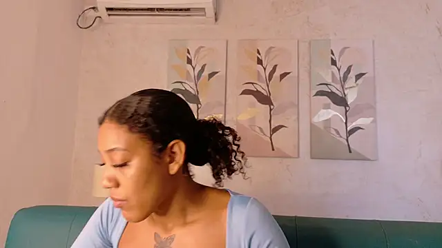 flavia cruz online show from 04.14.26