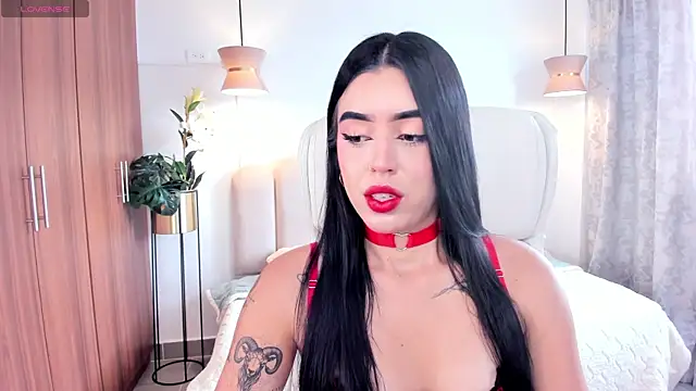 zoee jackson online show from 01.08.25