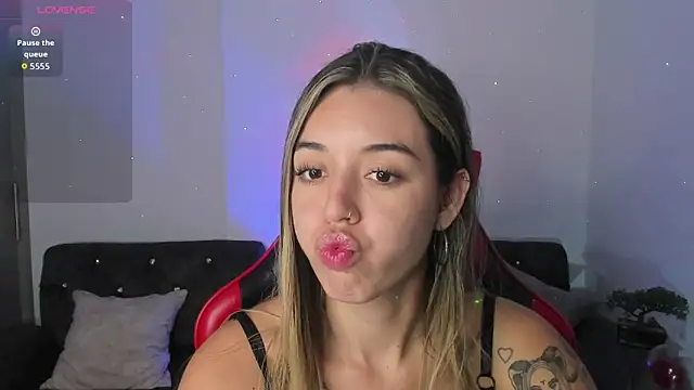 zoee jackson online show from 10.13.25